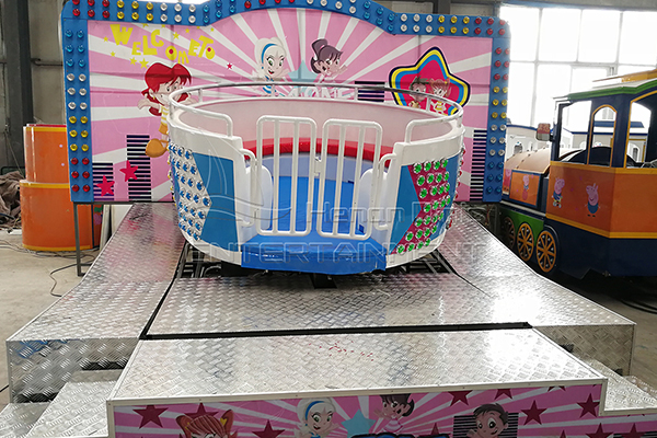 8 seats small disco tagada ride for sale with cute cartoon theme