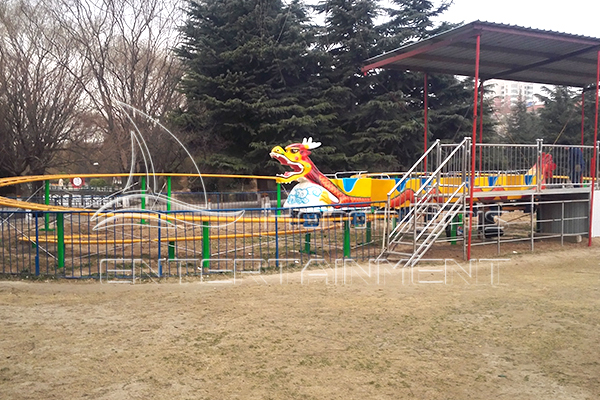 dragon rolller coaster suitable for amusement park, backyard, family, etc